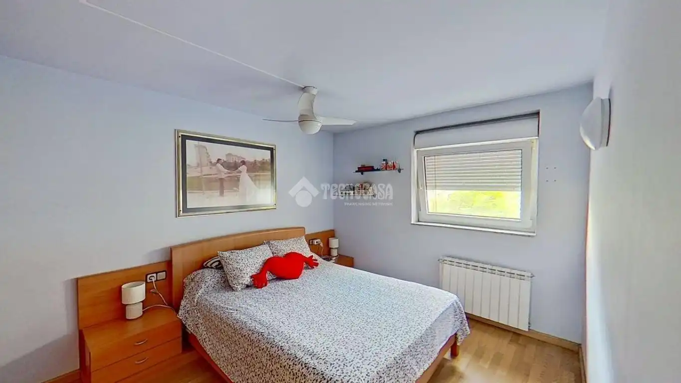 Bedroom of Flat for sale in Manresa