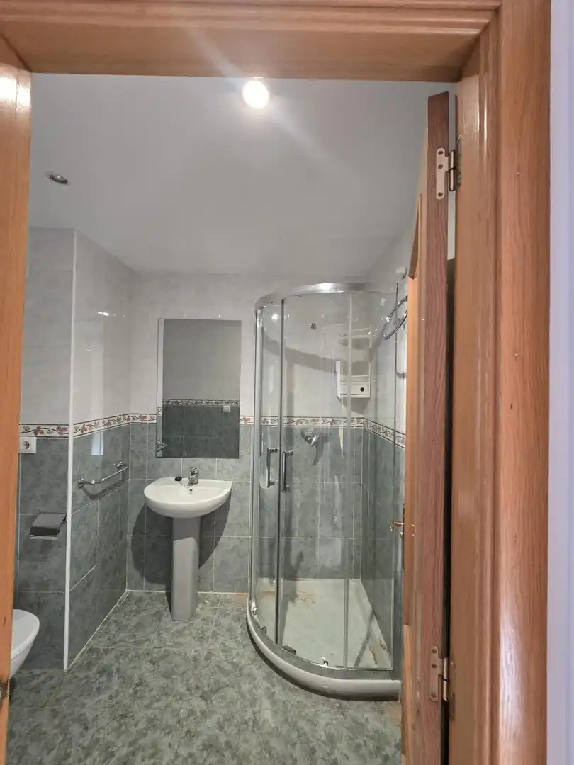 Flat with lift to rent in Oeste, imagen 10