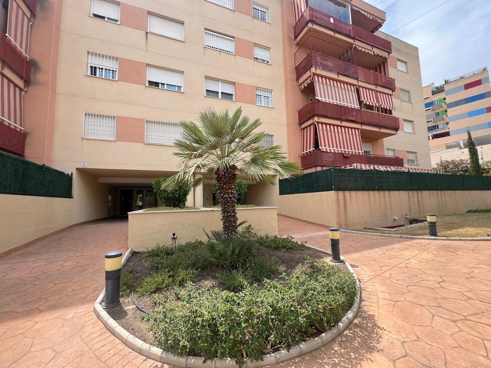 Exterior view of Apartment for sale in Málaga Capital  with Private garden, Terrace and Storage room