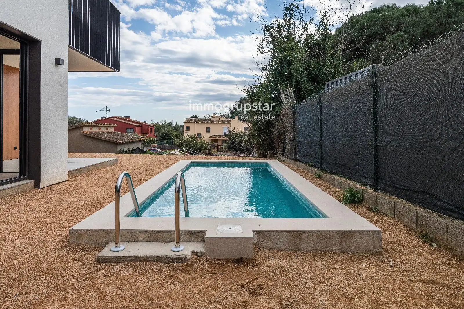 Piscina de Casa adosada en venda en Palamós amb Aire condicionat, Calefacció i Terrassa