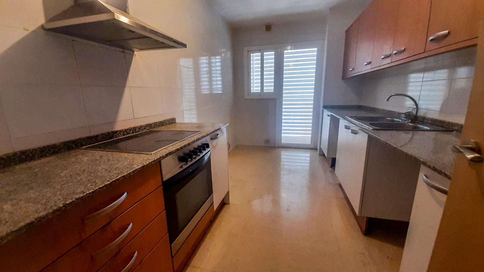 Cuina de Pis en venda en Reus amb Calefacció i Balcó