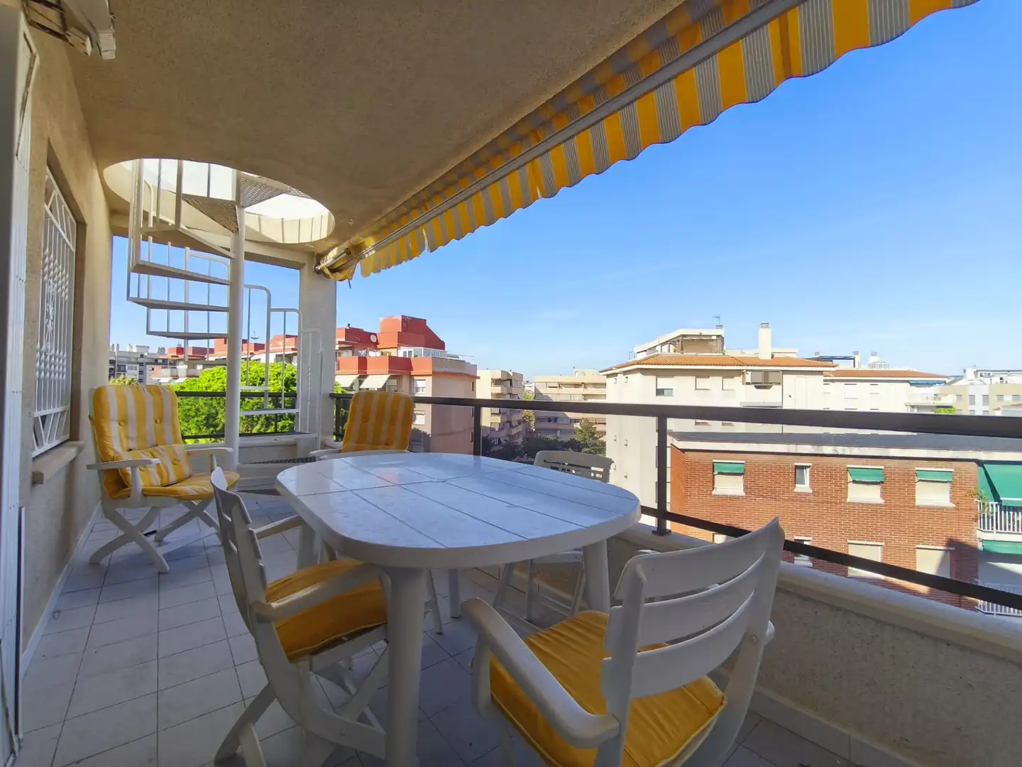 Penthouse mit Pool zum Verkauf in Carrer de la Martineta