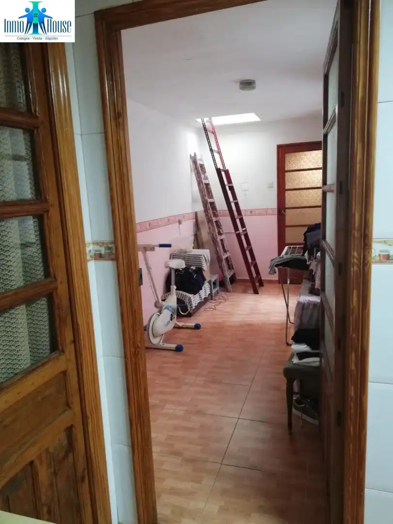 Casa o xalet en venda en Albacete amb Terrassa, Traster i Moblat