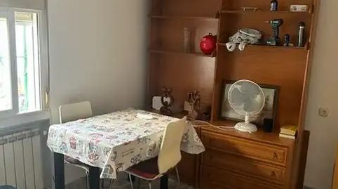Foto 2 de Piso en venta en Calle Vicenta Villegas, 24, Lucero, Madrid Capital