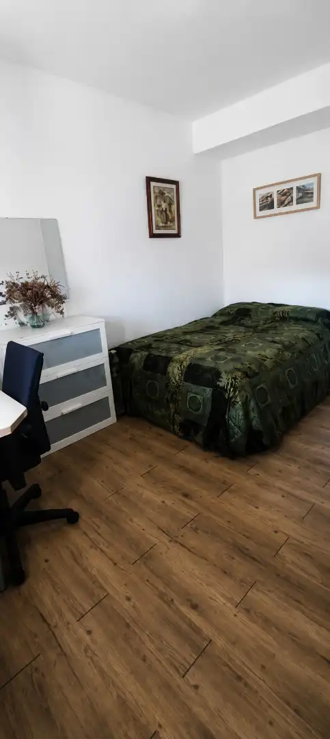 Dormitori de Casa o xalet de lloguer en Santander amb Calefacció, Terrassa i Traster
