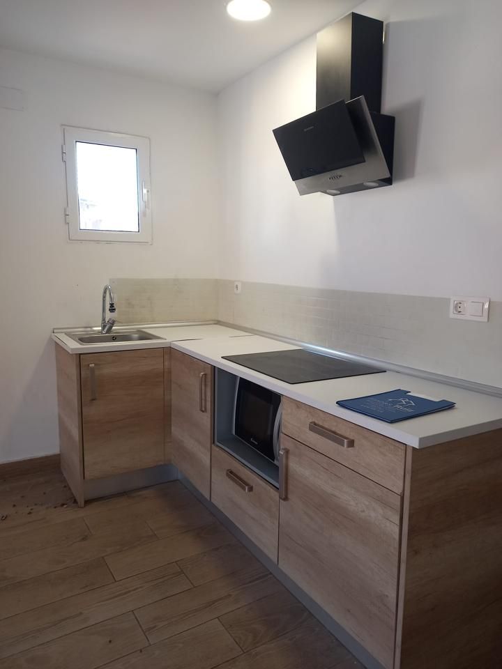 Cuina de Apartament en venda en  Zaragoza Capital amb Calefacció, Terrassa i Balcó