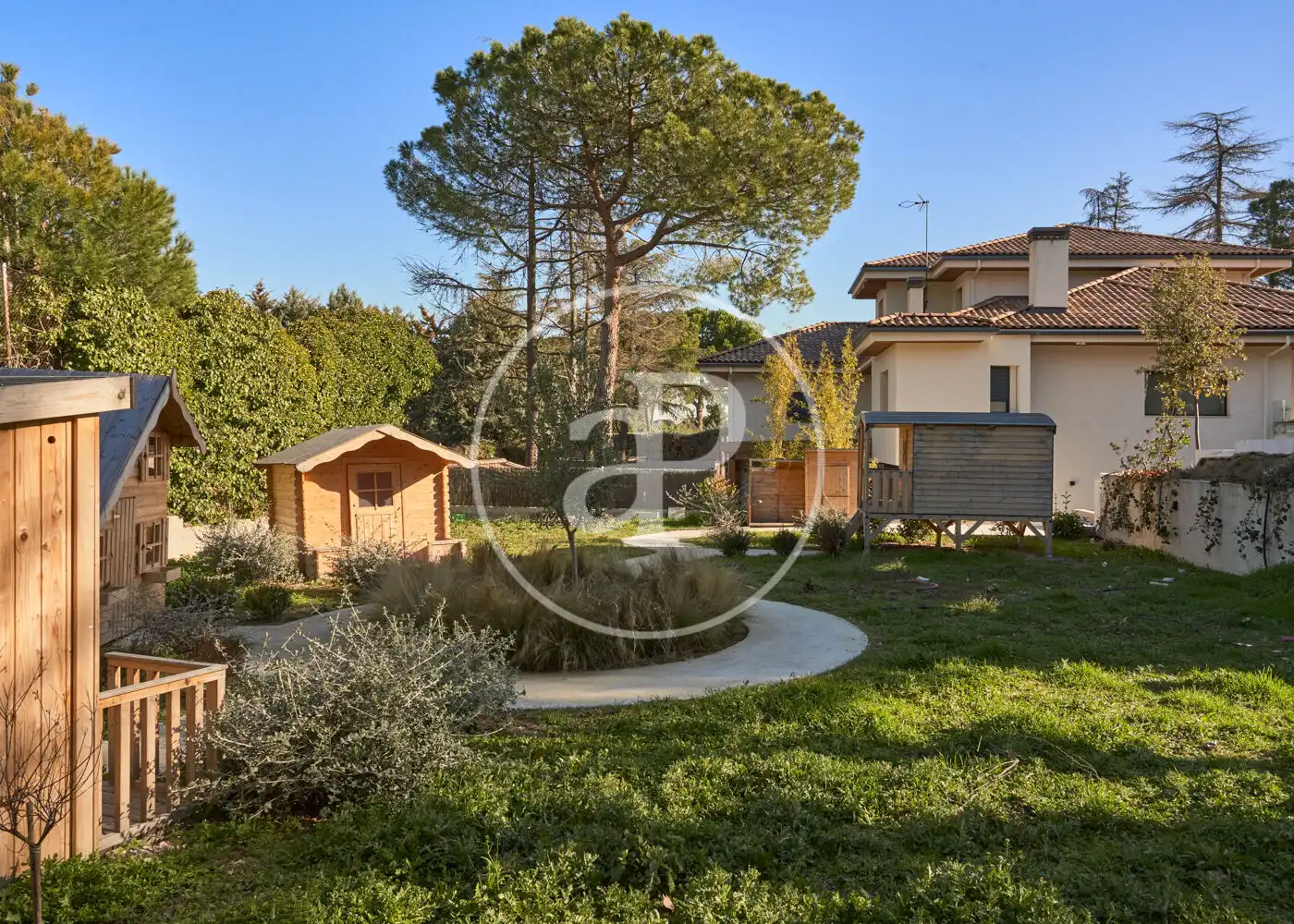 Jardí de Casa o xalet en venda en Boadilla del Monte amb Aire condicionat, Calefacció i Jardí privat