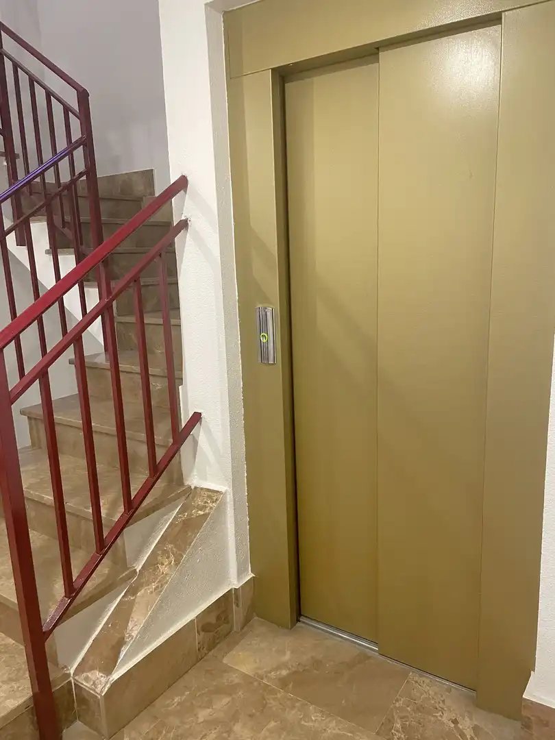 Wohnung zum Verkauf in Aranjuez mit Klimaanlage, Heizung und Abstellraum