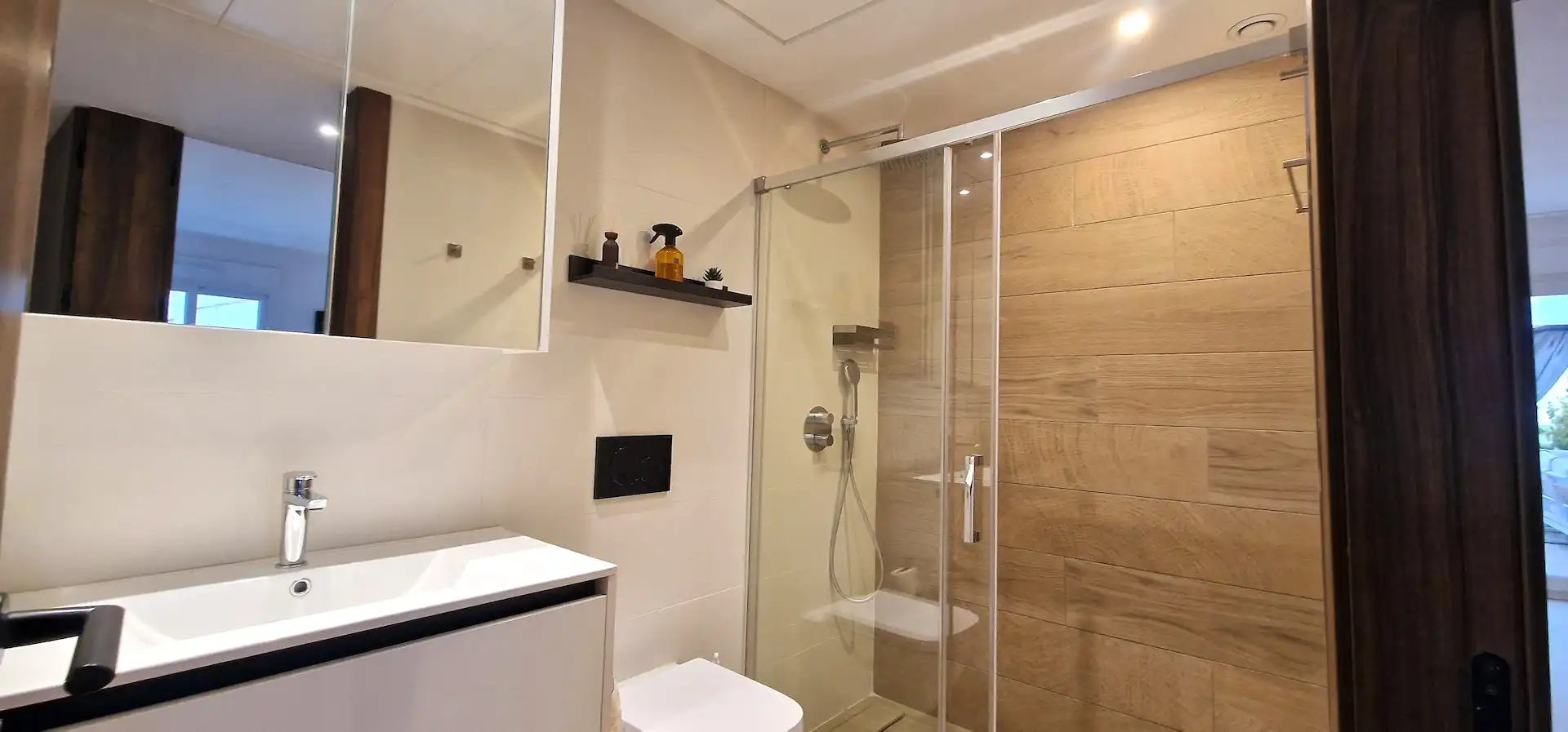 Bungalow con piscina en venta en Avenida Antonio Pedrera Soler, imagen 14