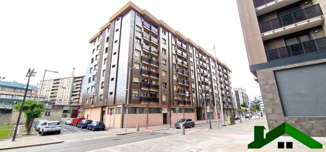Exterior view of Flat for sale in Bilbao   with Heating and Balcony