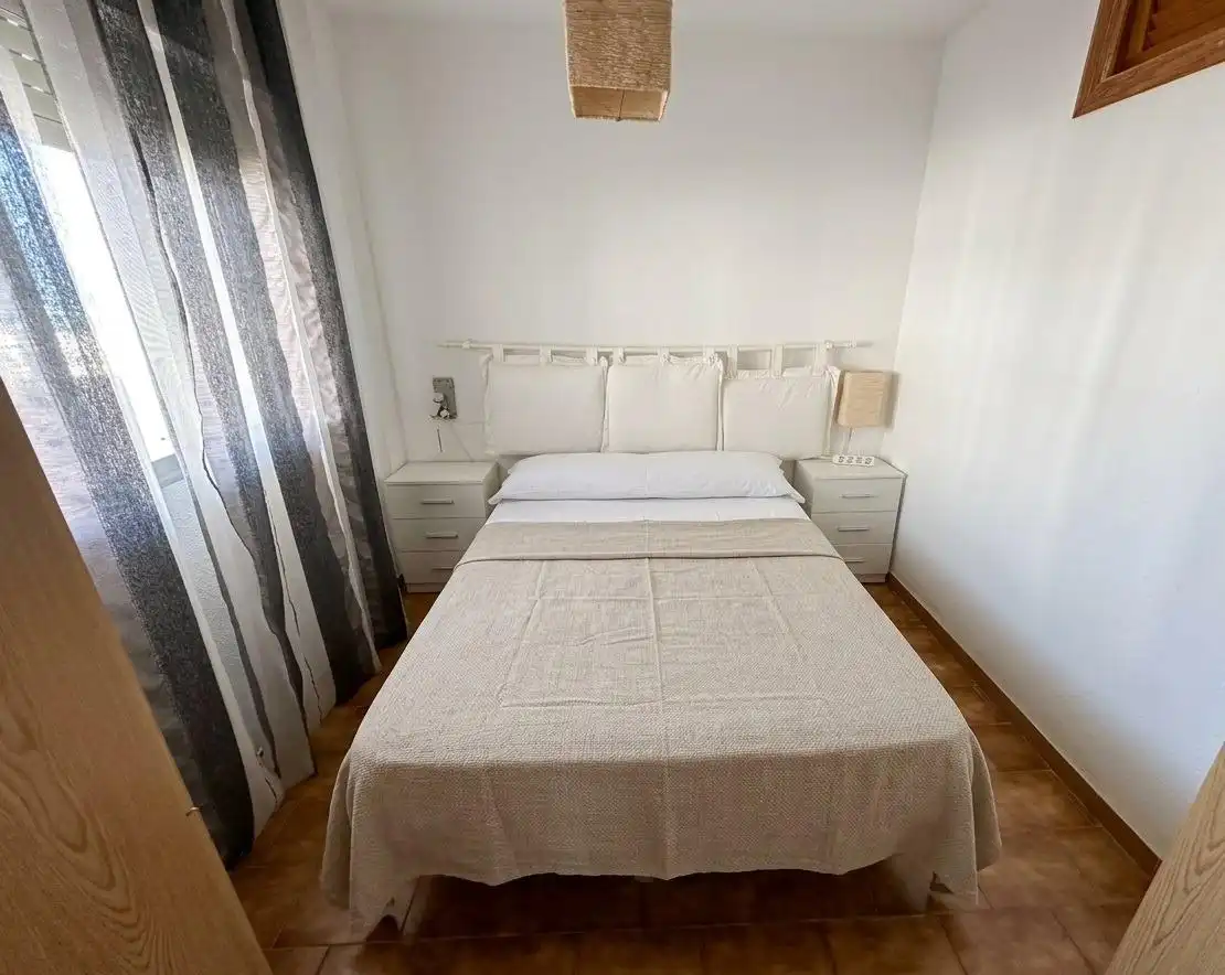 Bedroom of Flat for rent in La Manga del Mar Menor  with Air Conditioner, Terrace and Community pool