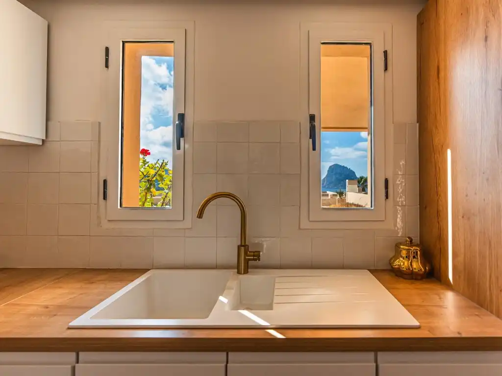 Cocina de Apartamento en venta en Sant Josep de sa Talaia con Calefacción y Jardín privado