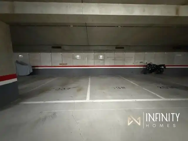 Oficina de alquiler en Txorierriko Hiribidea, Derio