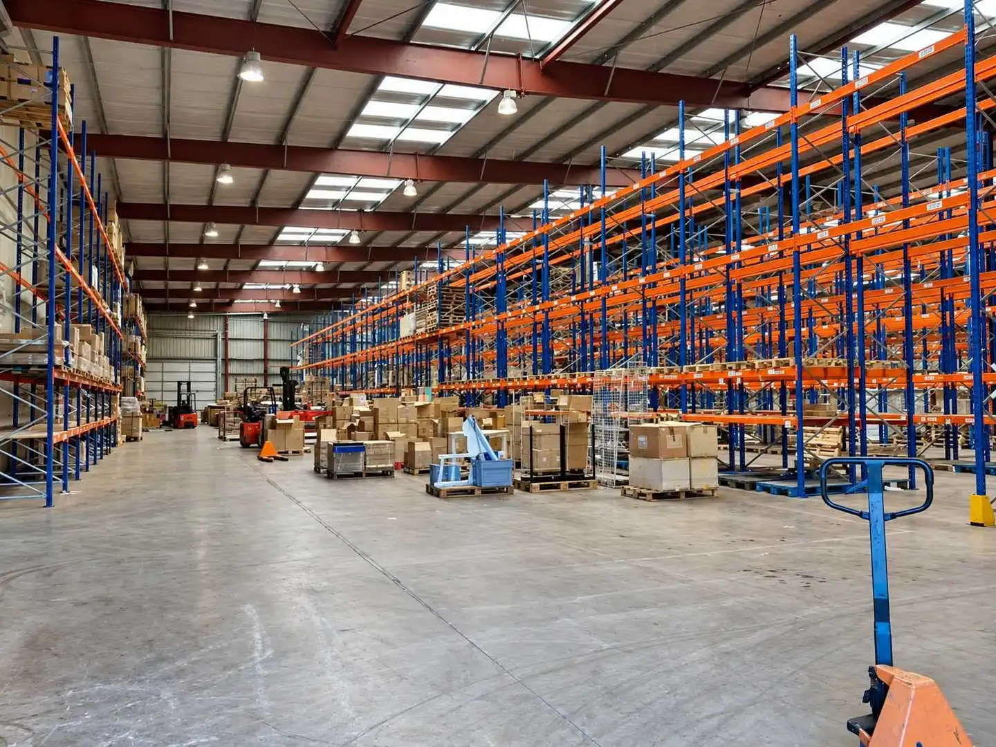 Fabrikhallen zur Miete in Polanco, Cantabria