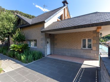 Casa amb balcó en venda a CONCA DE TREMP