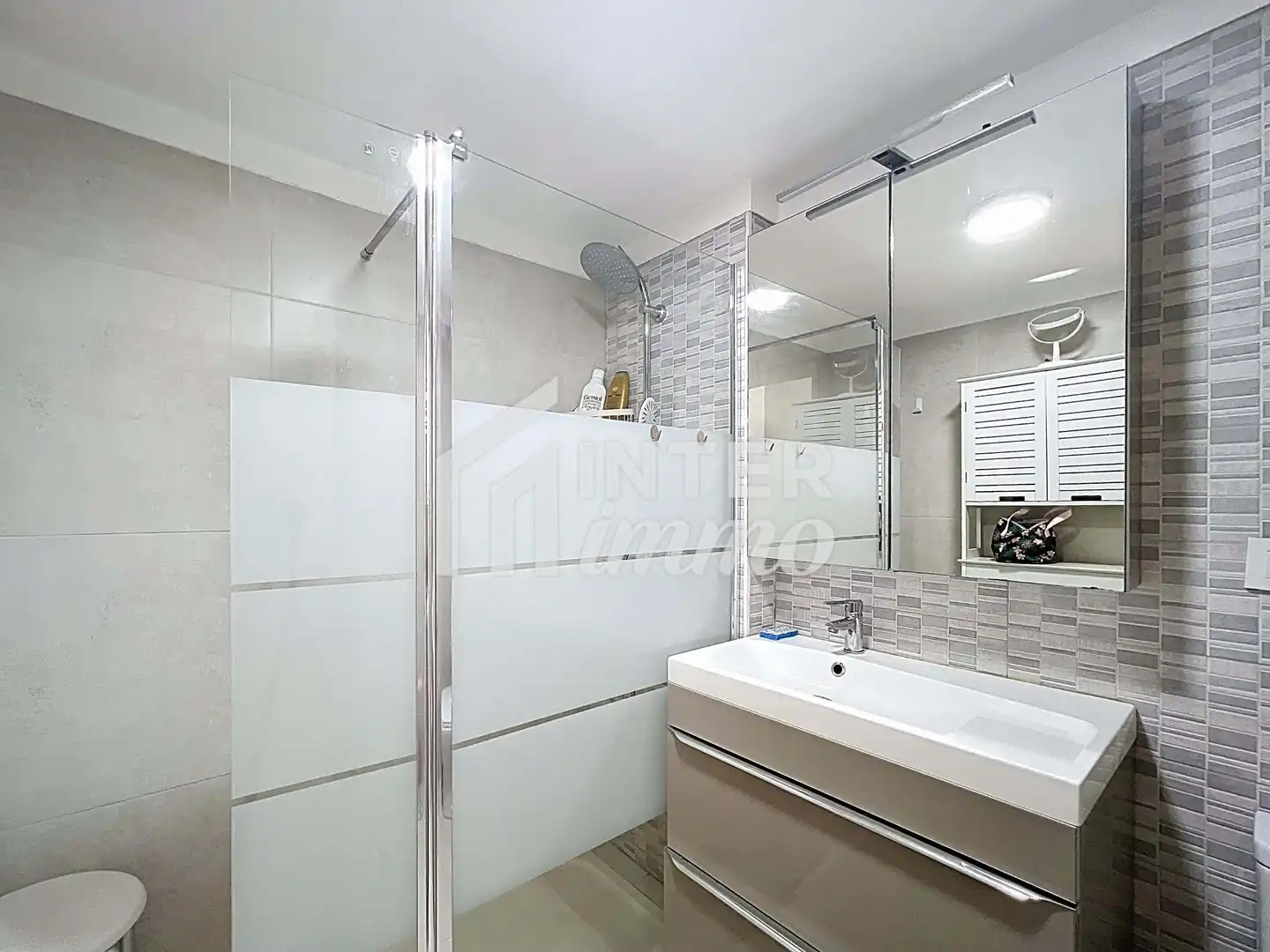 Apartamento en venta en Poblat tipic / av. castello d'empuries 6 esc. 14, imagen 20