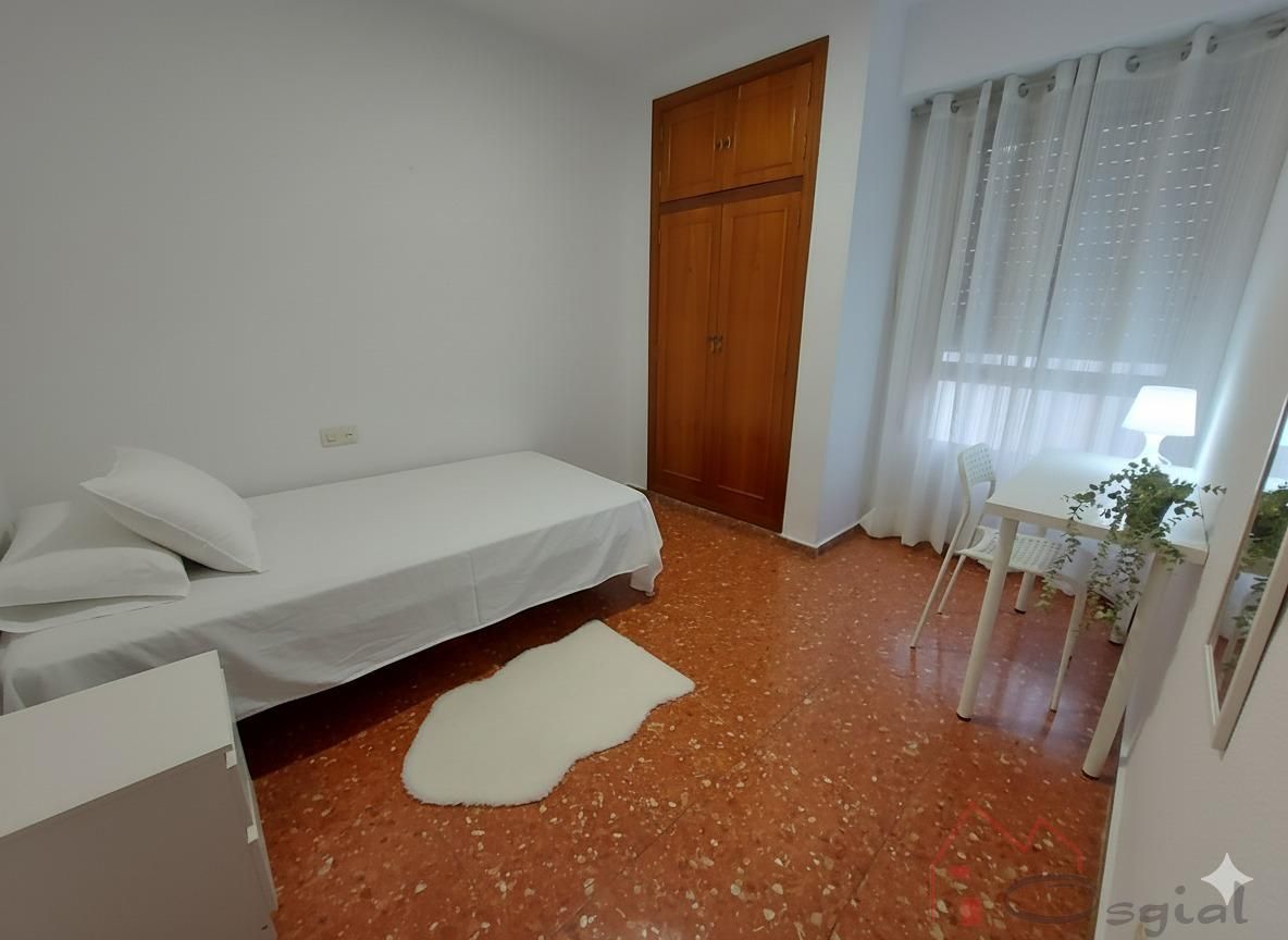 Flat to share in Hermanos Villalonga, 1, Barrio de Benimaclet , Benimaclet