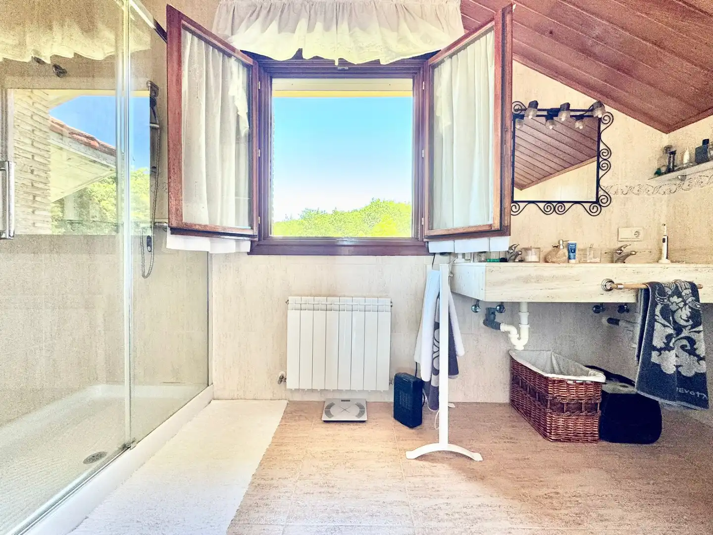 Bathroom of Houses for sale in Zuia  with Private garden, Terrace and Storage room
