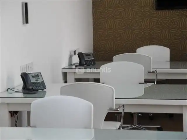 Oficina de lloguer en Melilla
