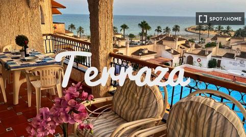 Photo 4 of Apartment to share in Calas Santiago Bernabéu, Alicante