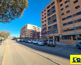 Exterior view of Flat to rent in Cuenca Capital  with Heating, Terrace and Storage room