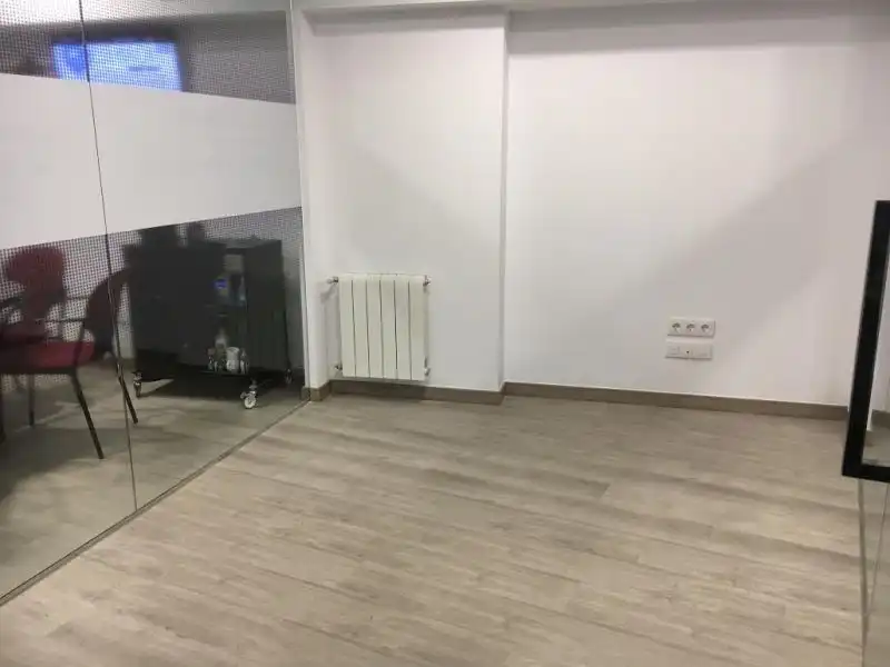 Oficina de alquiler en Salamanca con Amueblado