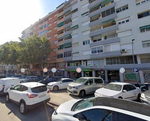 Exterior view of Flat for sale in L'Hospitalet de Llobregat  with Terrace and Balcony
