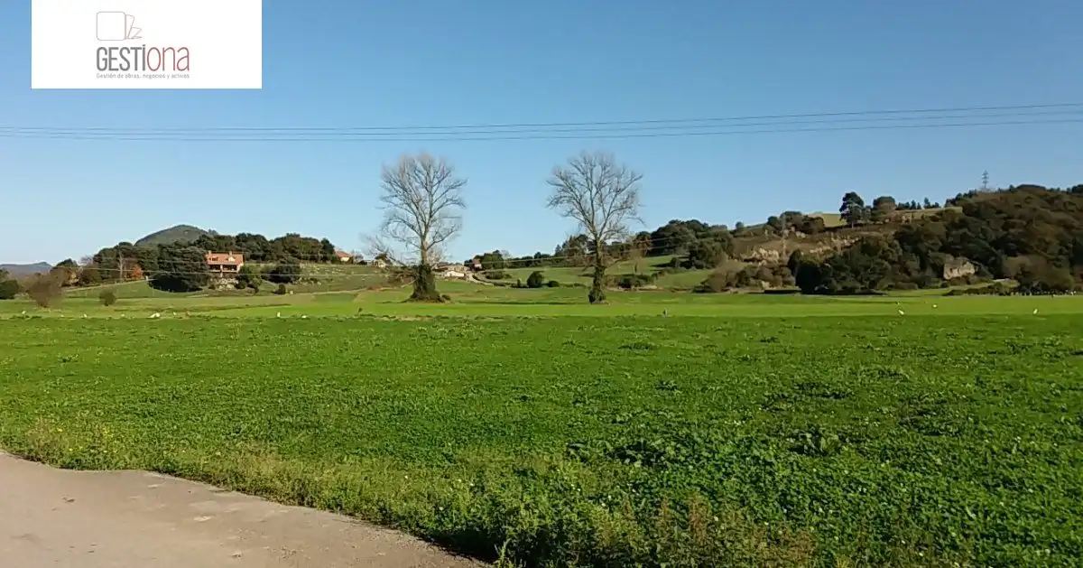 Wohnbaugrundstück zum Verkauf in Bárcena de Cicero, imagen 2