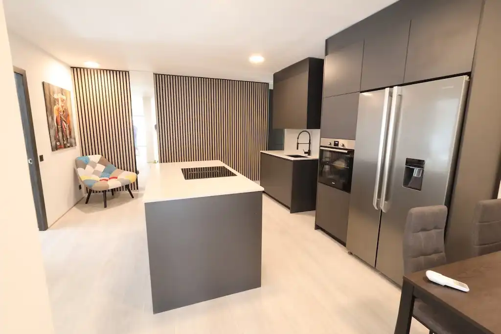 Cocina de Apartamento en venta en Torrevieja con Aire acondicionado, Calefacción y Terraza