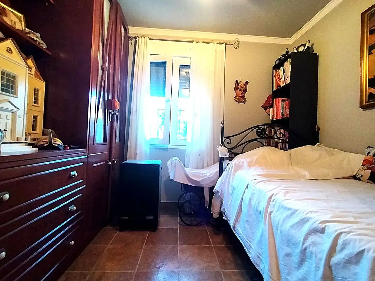 Dormitori de Casa o xalet en venda en Oliva amb Aire condicionat, Jardí privat i Terrassa
