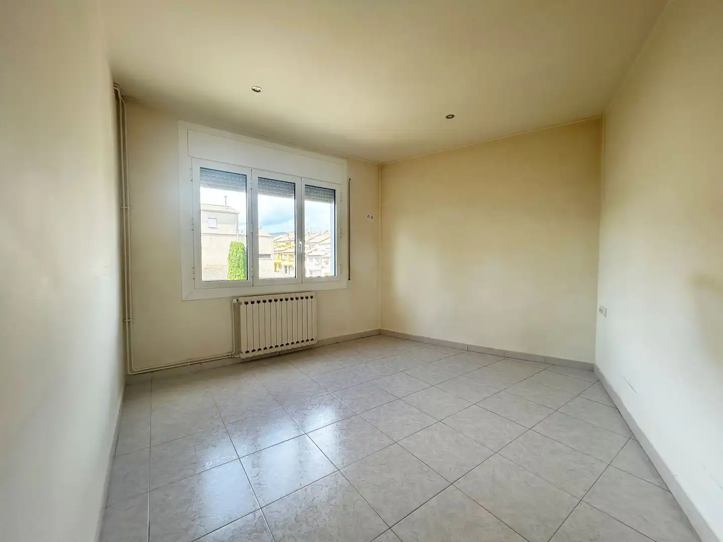 Habitación de Piso en venta en Torelló con Calefacción