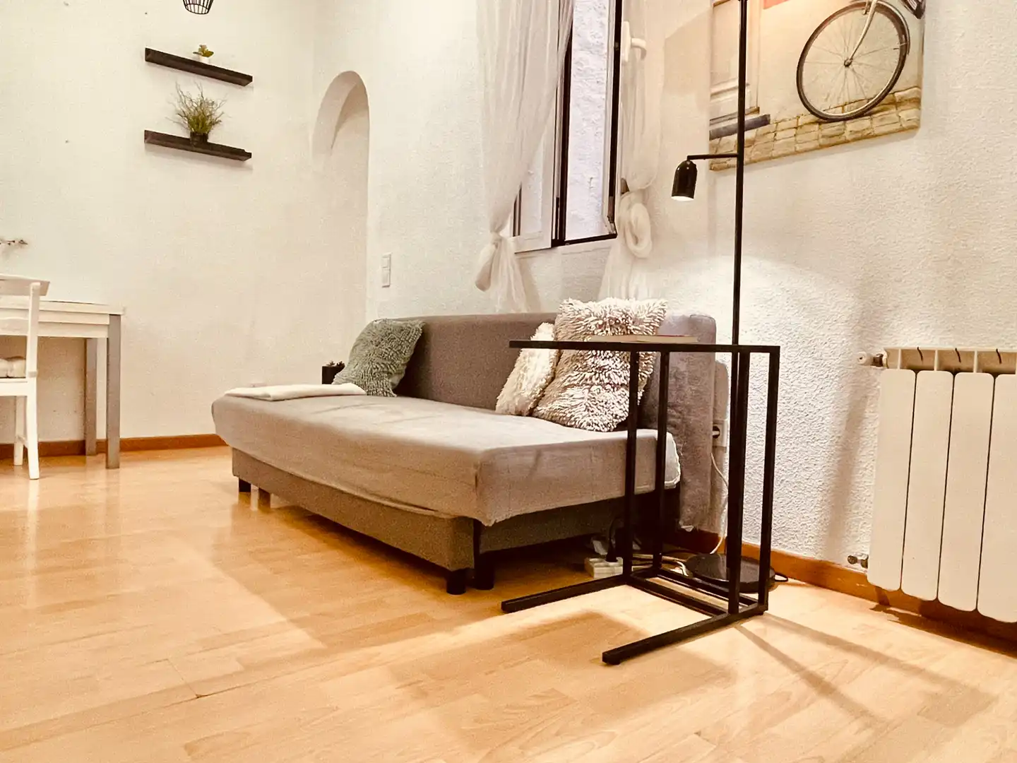 Living room of Apartments for rent in Madrid  with Heating, Terrace and Furnished