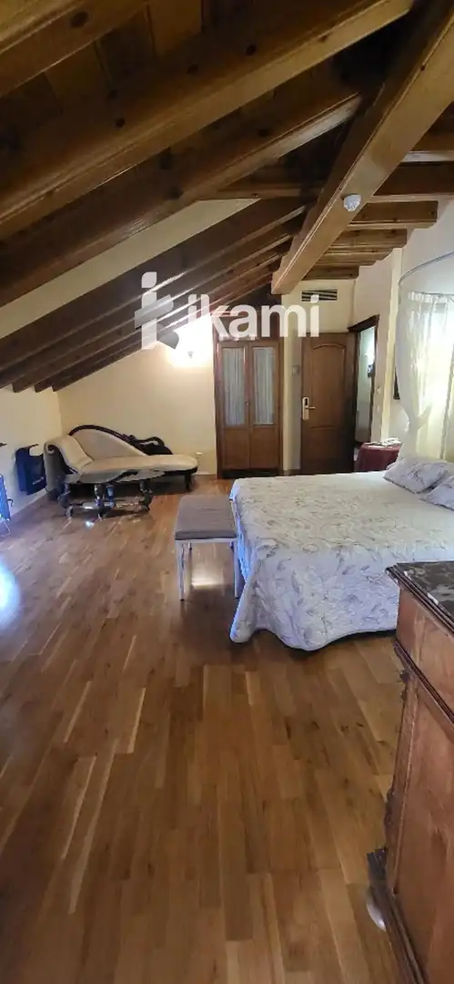 Schlafzimmer von Gebäude zum Verkauf in Sepúlveda