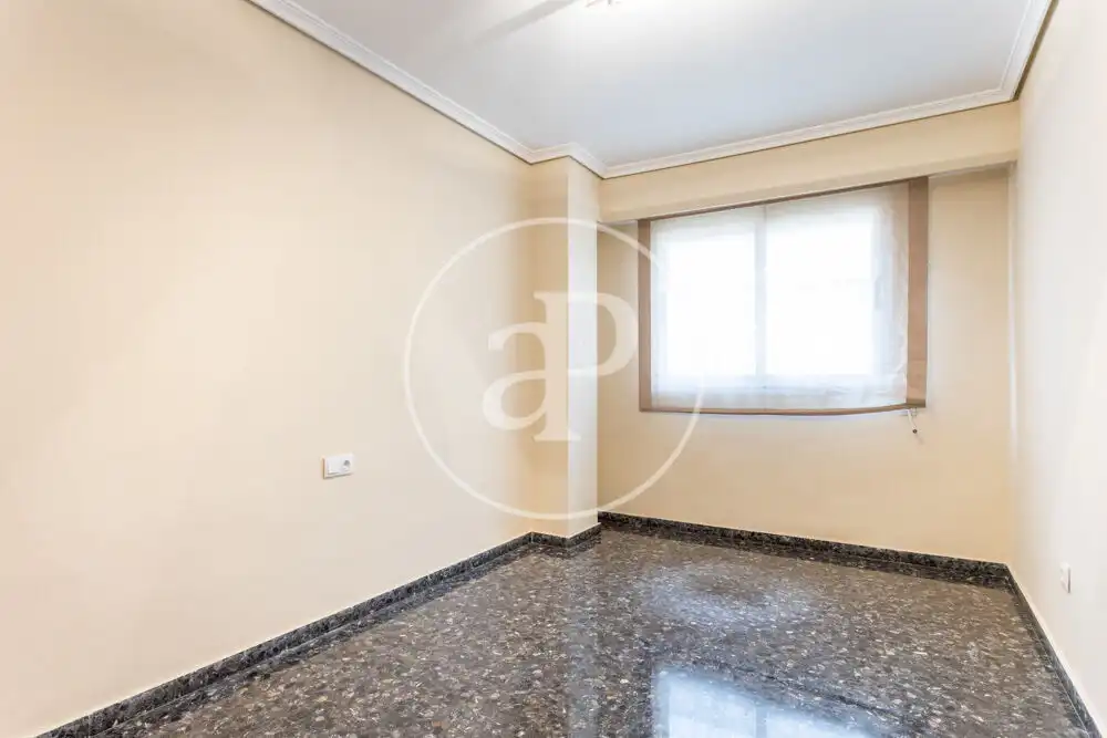 Habitación de Dúplex de alquiler en Burjassot con Aire acondicionado, Calefacción y Amueblado
