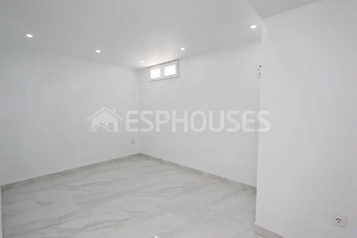Casa con balcone in vendita a Coloma, imagen 18