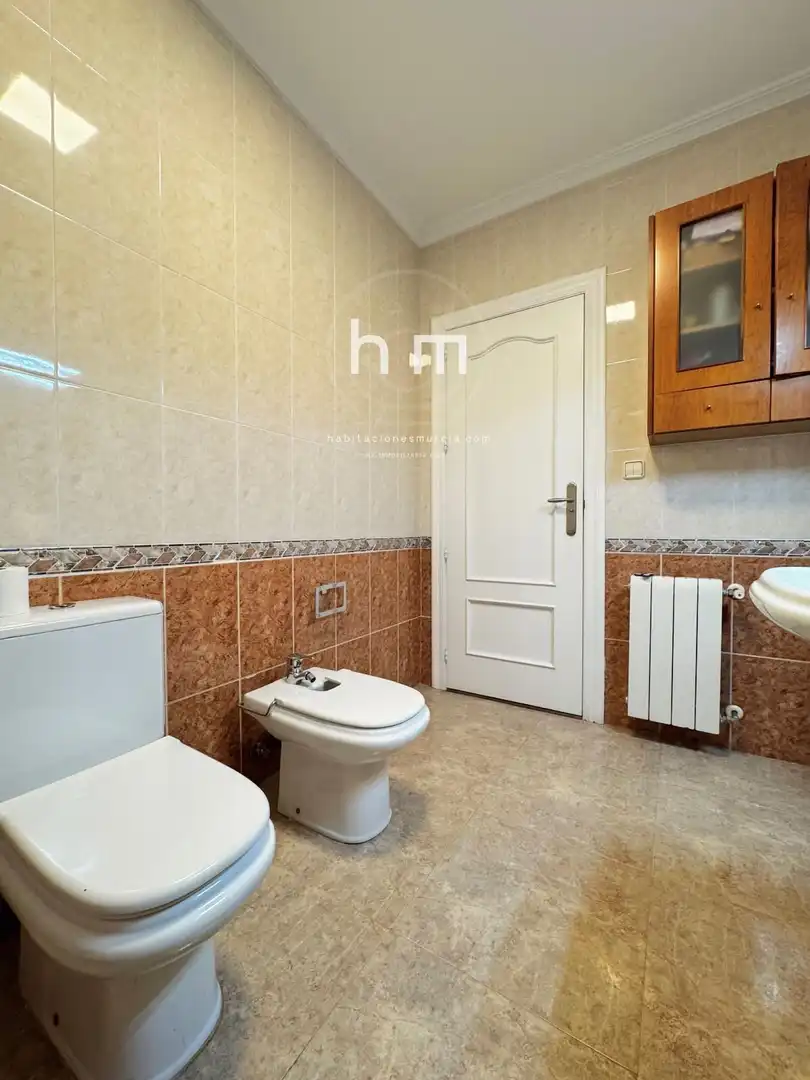 Bathroom of Houses for sale in Murcia  with Air Conditioner, Parquet flooring and Storage room