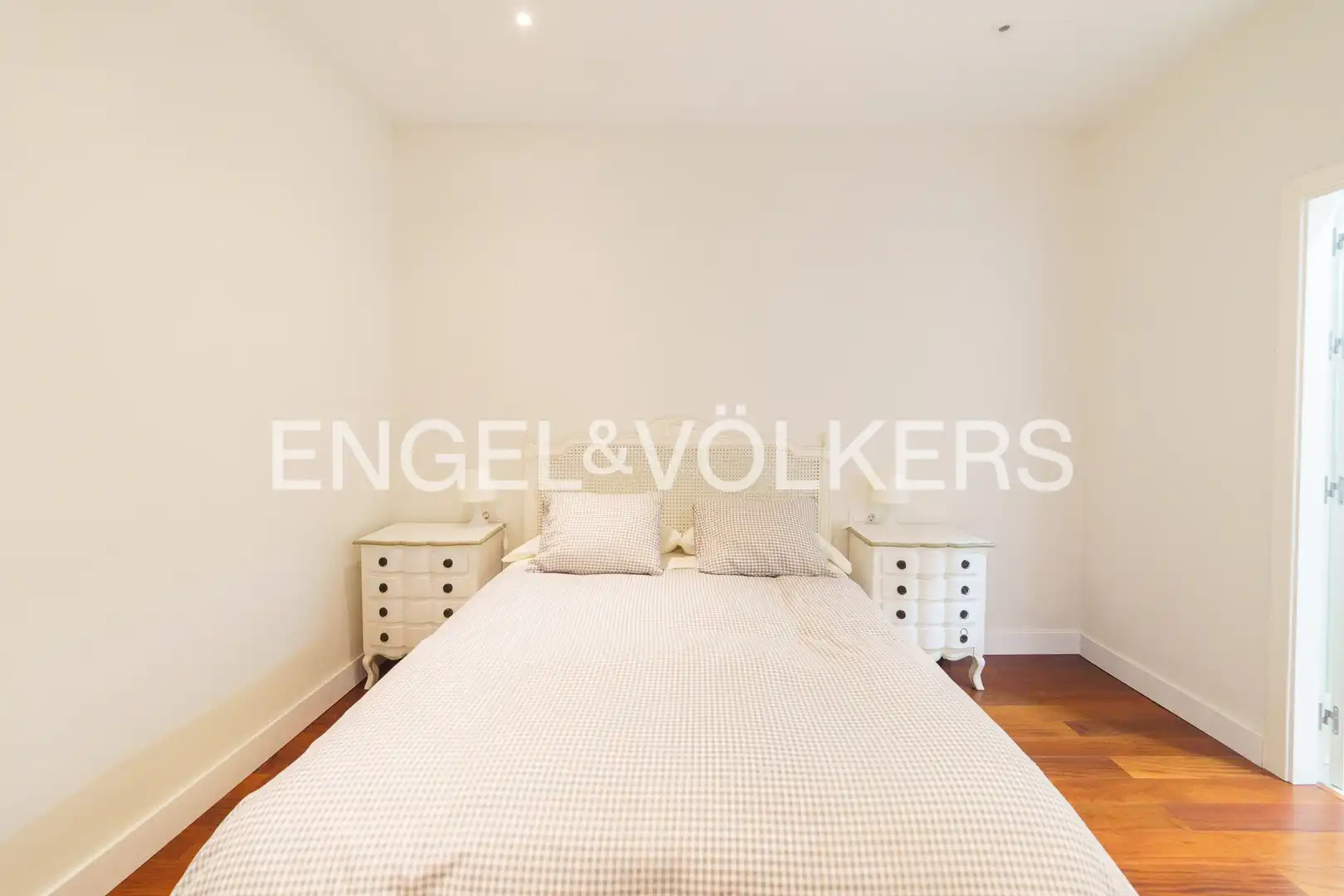 Schlafzimmer von Wohnung zum Verkauf in Cádiz mit Heizung und Balkon