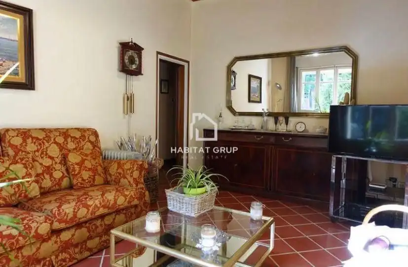 Sala de estar de Casa o chalet en venta en Girona con Calefacción y Trastero