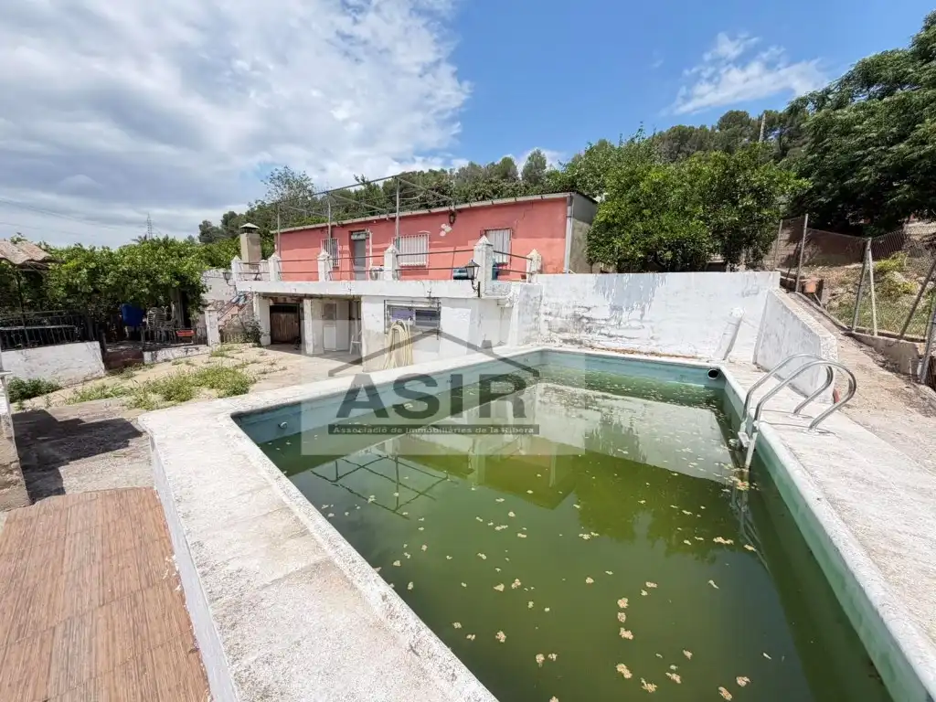 Villa zum Verkauf in Partida Solana