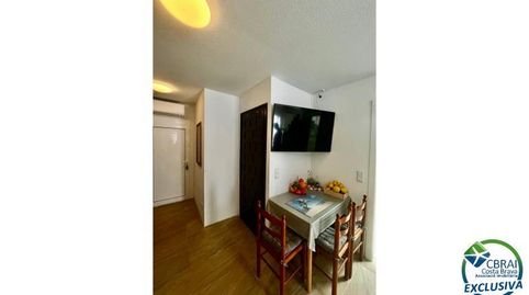 Foto 5 de Casa adosada en venda a Poblat Típic-plaça Església, 7, Moxó - Sant Mori, Empuriabrava