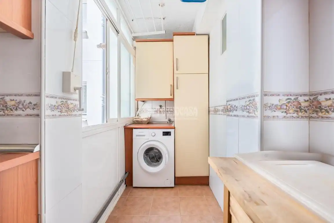 Kitchen of Flat for sale in Madrid  with Air Conditioner and Heating