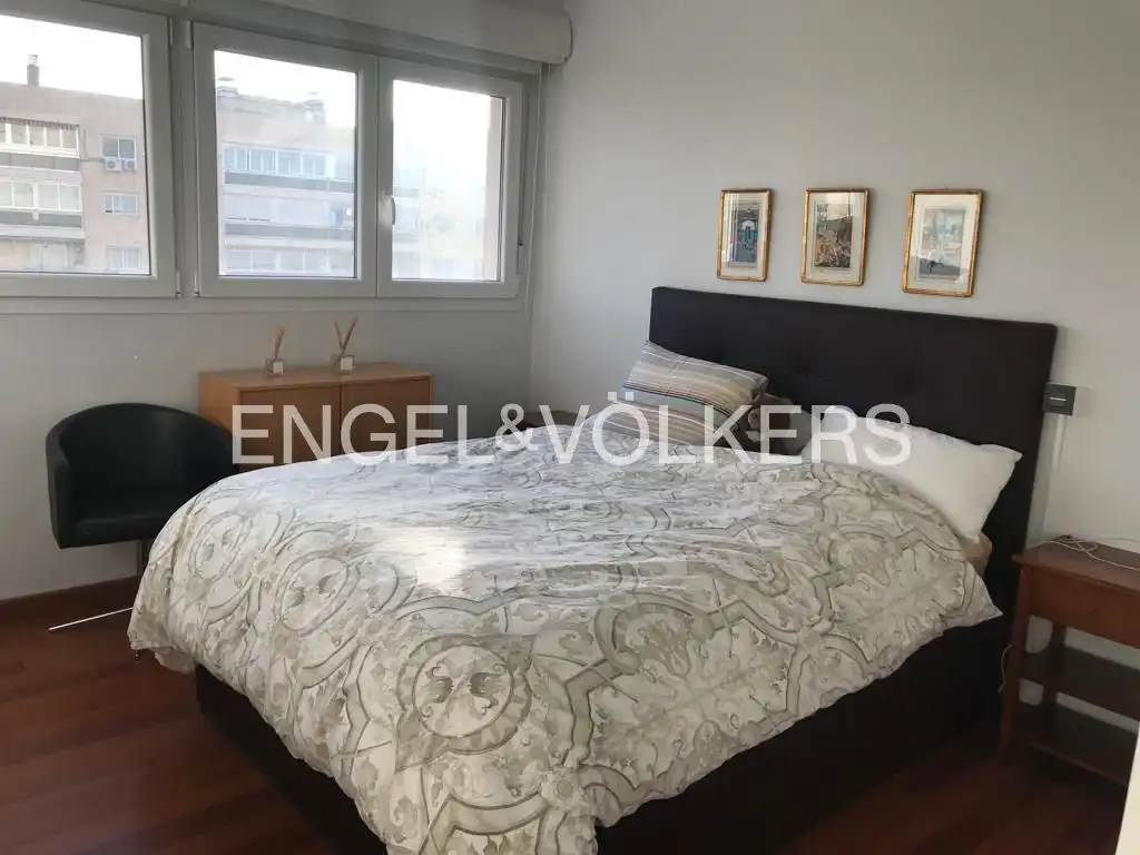 Habitación de Piso de alquiler en Madrid con Calefacción, Terraza y Piscina