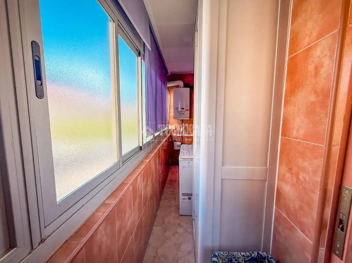 Bedroom of Flat for sale in Parla  with Air Conditioner, Heating and Terrace