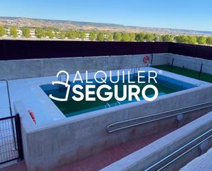 Piscina de Pis de lloguer en Cabanillas del Campo amb Aire condicionat, Terrassa i Piscina