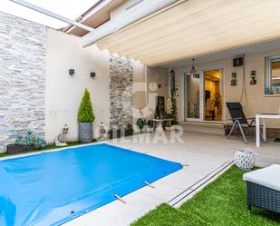 Swimming pool of Single-family semi-detached for sale in Valdemoro  with Air Conditioner