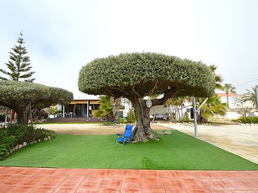 Villa avec balcon à vendre à Costa Norte