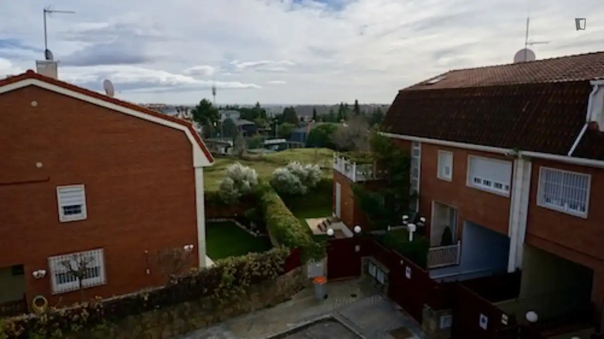 Apartament de lloguer a Conde Orgaz - Piovera