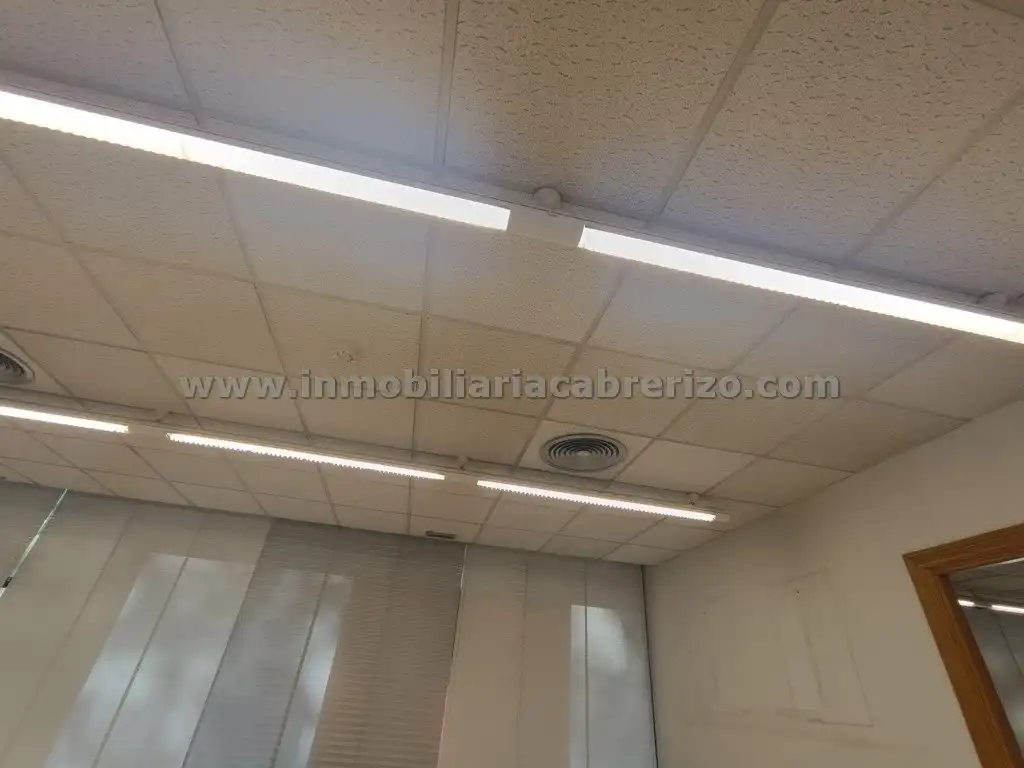 Business premises for sale in Calle Duques de Nájera, imagen 23