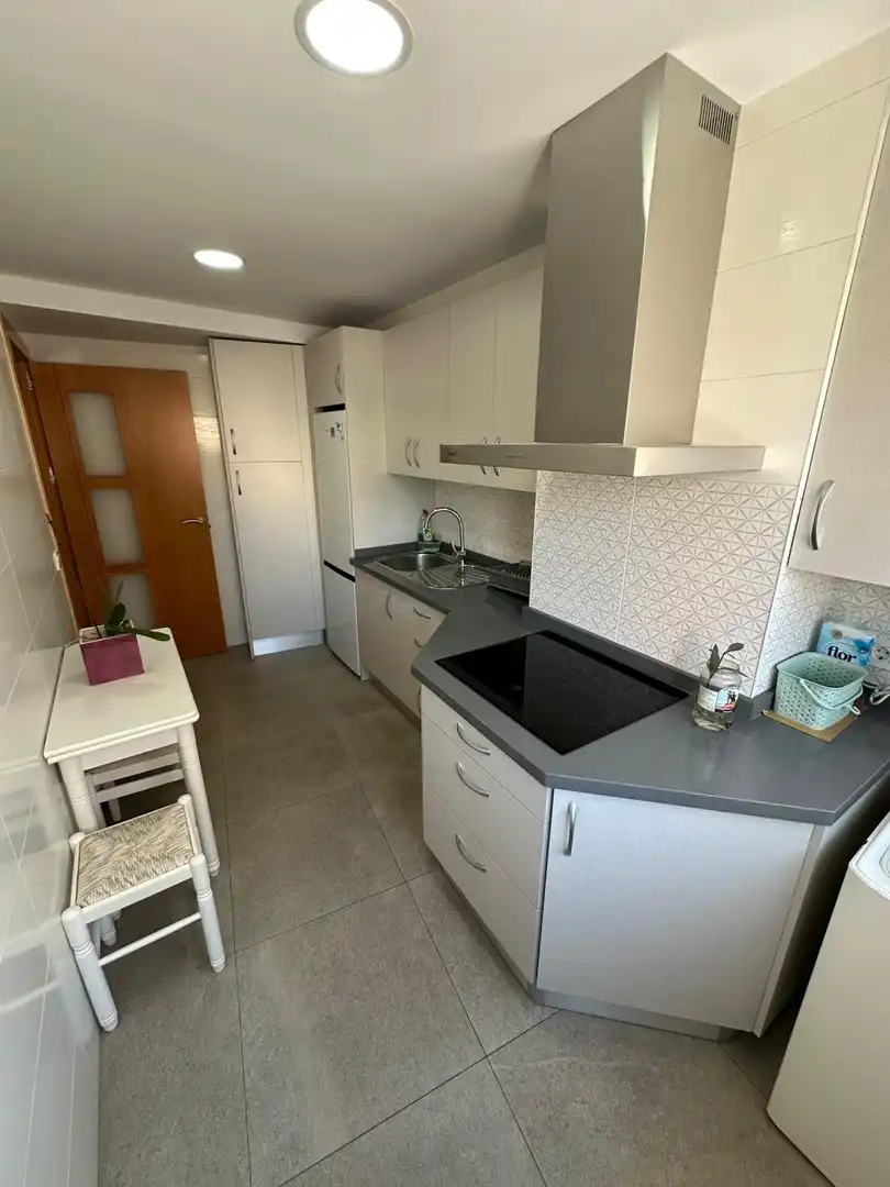 Appartamento con terrazza in affitto a Bailén - Miraflores, imagen 6