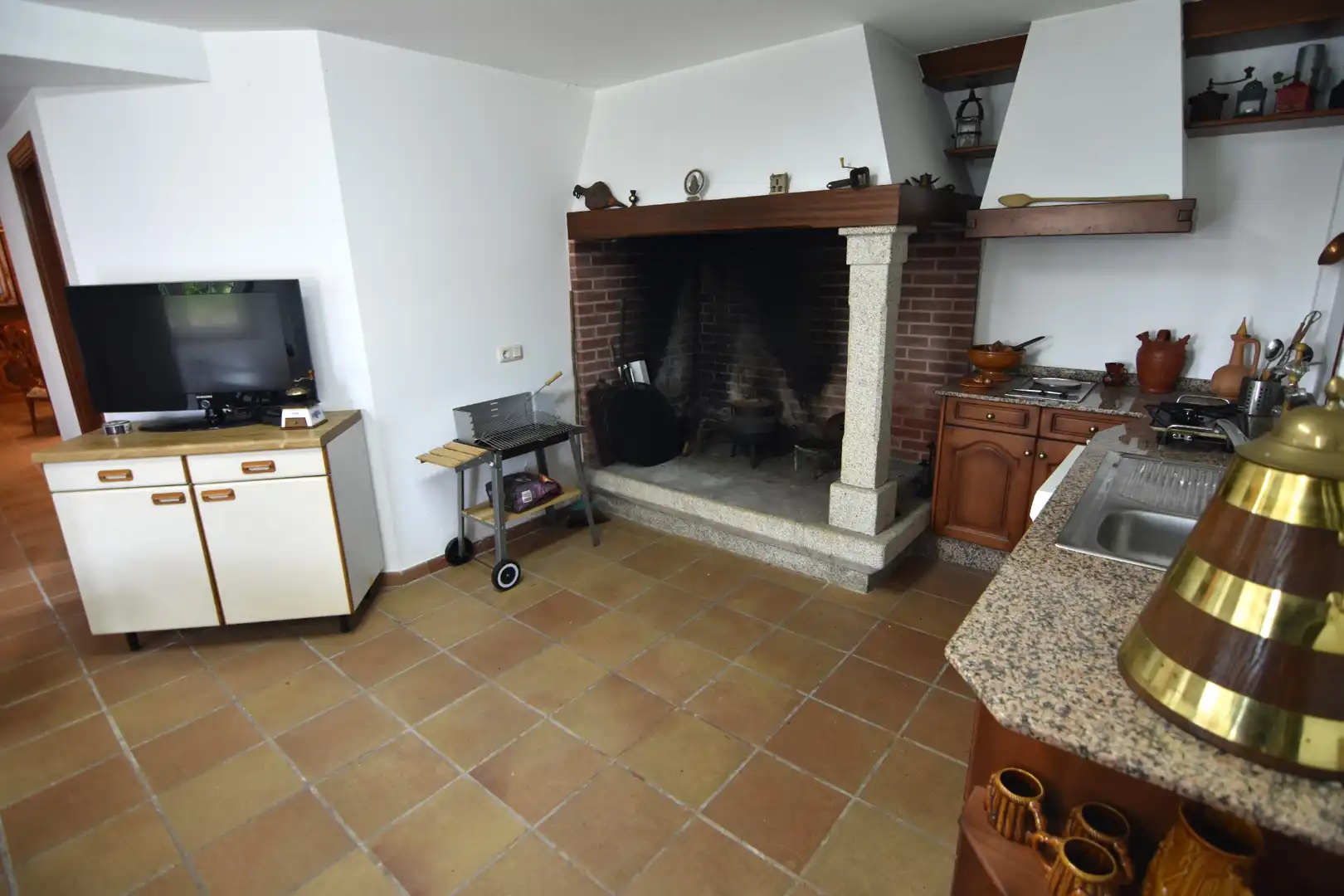 Kitchen of Houses for sale in Sada (A Coruña)  with Heating, Private garden and Parquet flooring